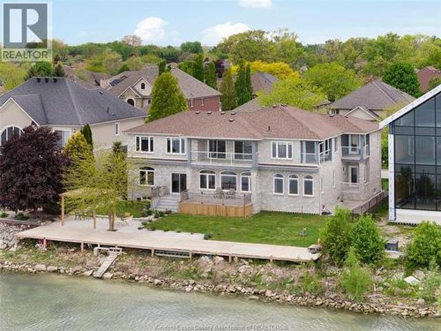 300 Shoreview Circle, Windsor, ON, N8P 1M7 house for sale | Listing ID 26018 | Royal LePage