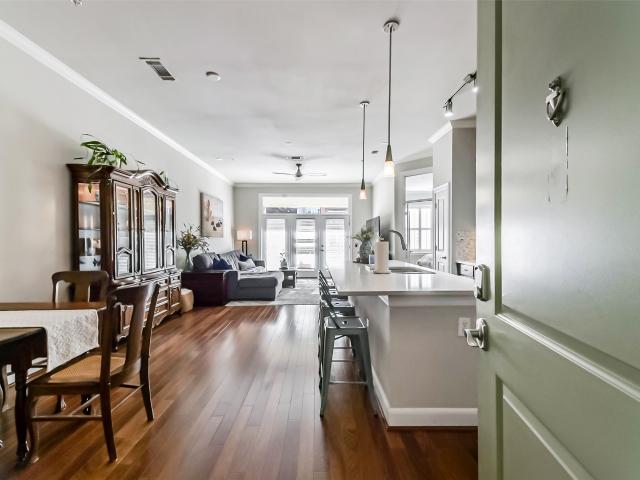 300 St Joseph Pkwy, Unit 103, Houston, TX 77002 | MLS #98140