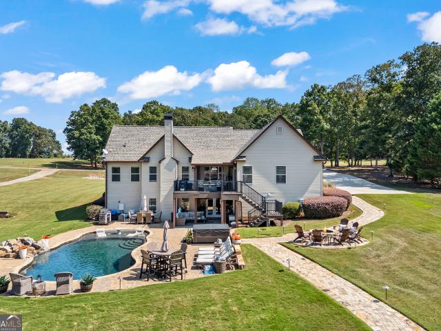 300 Stone Creek Drive