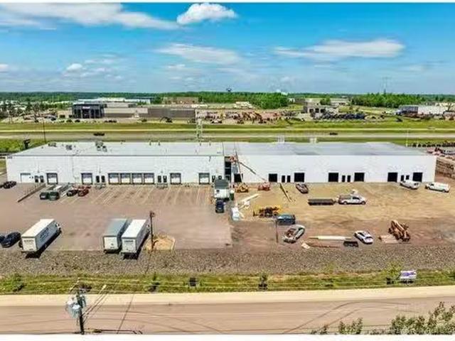 300 Price St, Moncton, NB, E1A 2L2 commercial for lease Lis.