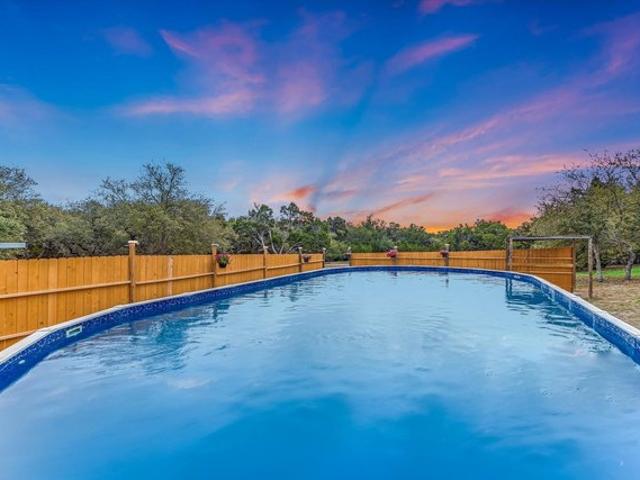 300 Round Rock Rd, Wimberley, TX 78676