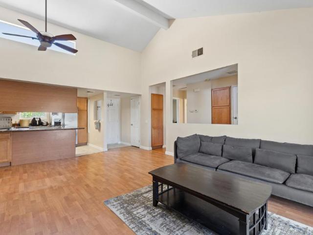 300 Roanoke Rd # 13