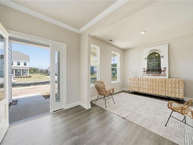 300 Riverview RD