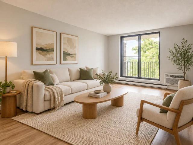 300 Rue Saint Georges — 4 ½