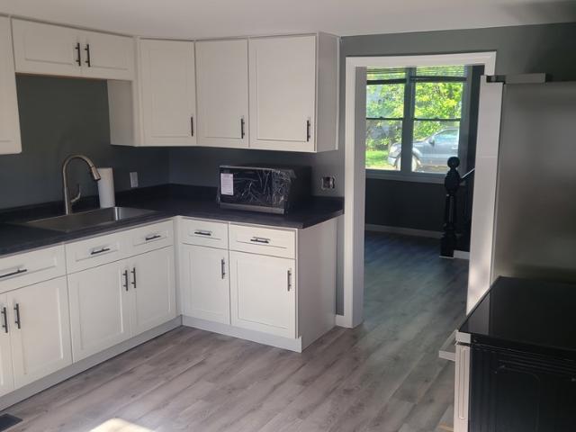 300 W 5Th St
