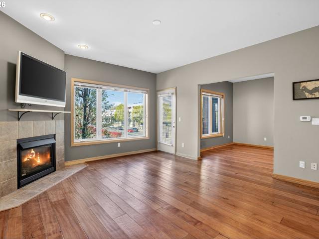 300 W 8th St, Unit 324, Vancouver, WA 98660 | MLS #602702