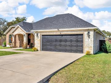 300 W Bell St, Everman, TX 76140 | MLS #21104