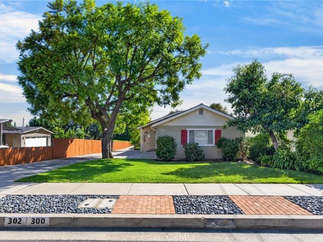 300 W Laurel Avenue