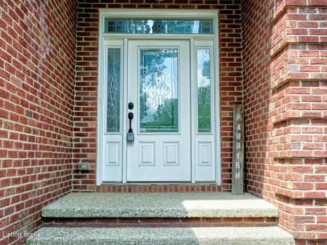 300 Woodlawn Dr