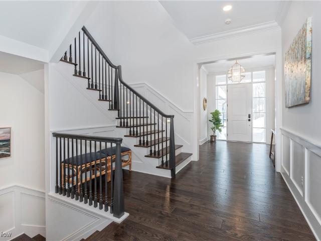 300 Woodridge Lane