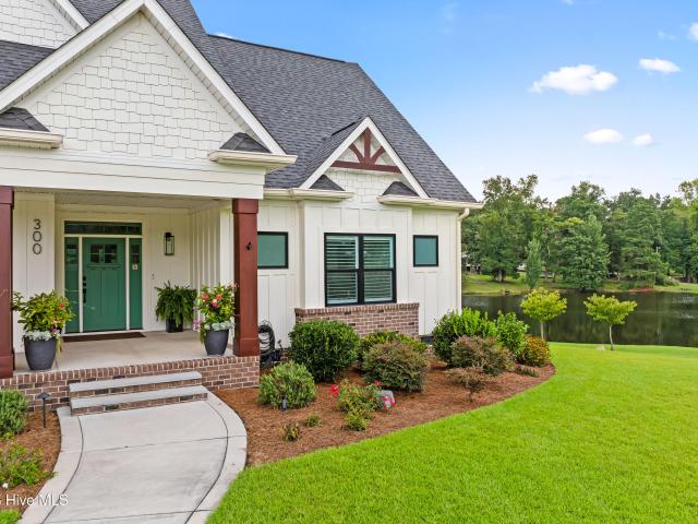 300 Westwood Drive