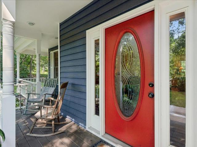 300 White Tail Lane