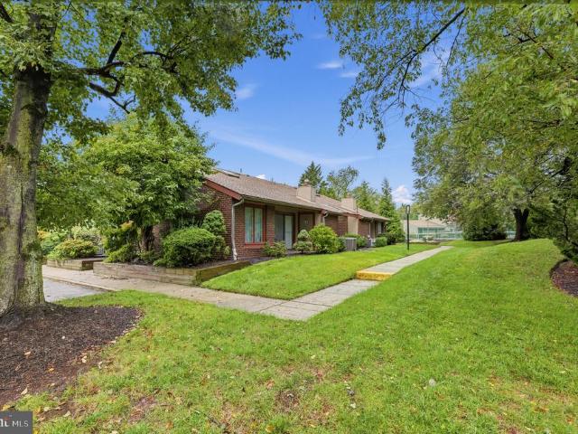 300 Uxbridge Drive