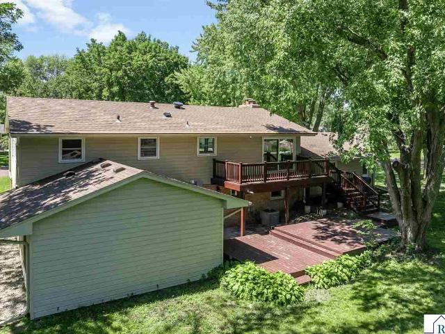 300 Viking Drive