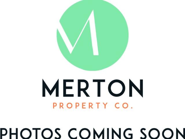300m2 premises in the middle of Mary Street