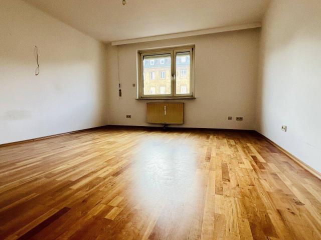 300m zur U1 4 Zimmerwohnung Entwicklungspotenzial 16 Minuten zum Stephansplatz Top Infrastruktur