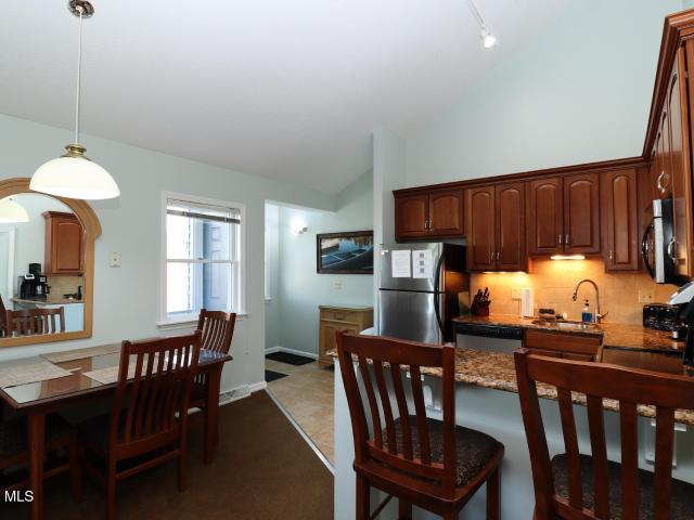 3014 Lake Shore Drive 17B #