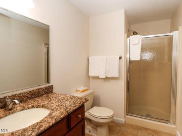 3014 Lake Shore Drive 2E #