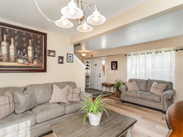3014 Shetland Lane