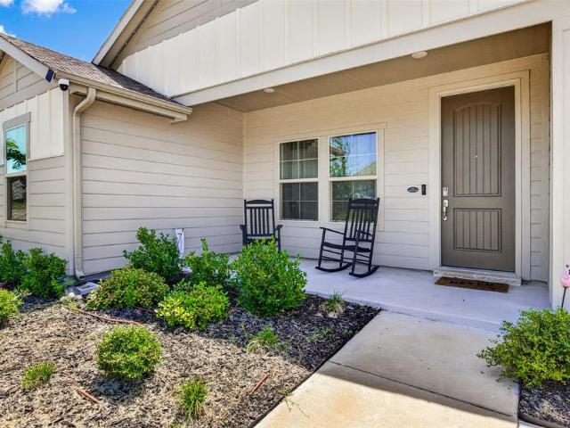 3014 Water Light Lane