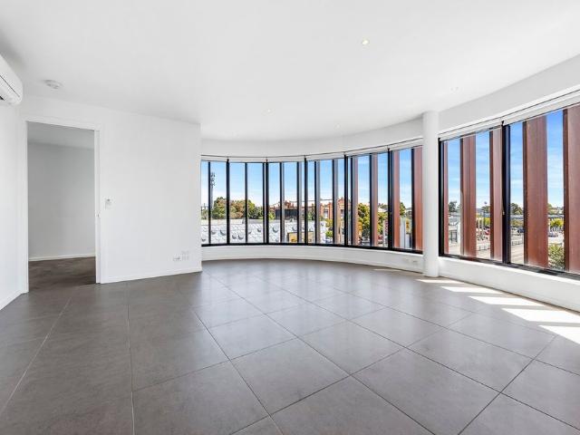 301/51 Sandown Road, Ascot Vale VIC 3032