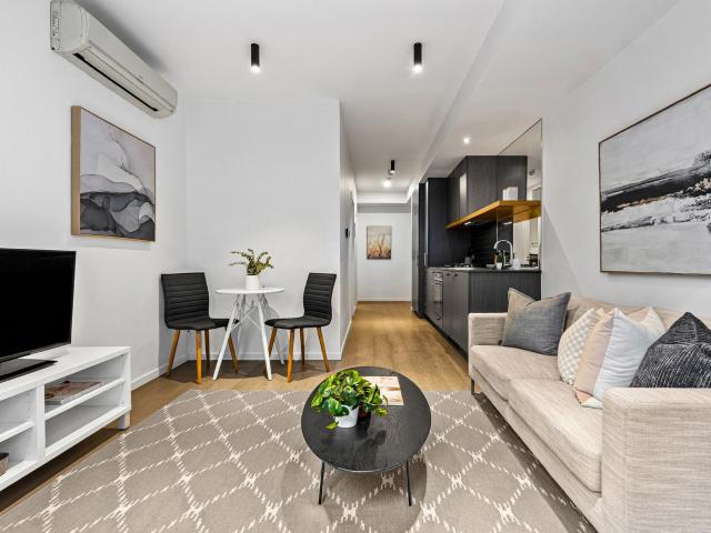 301/58 Queens Parade, Fitzroy North