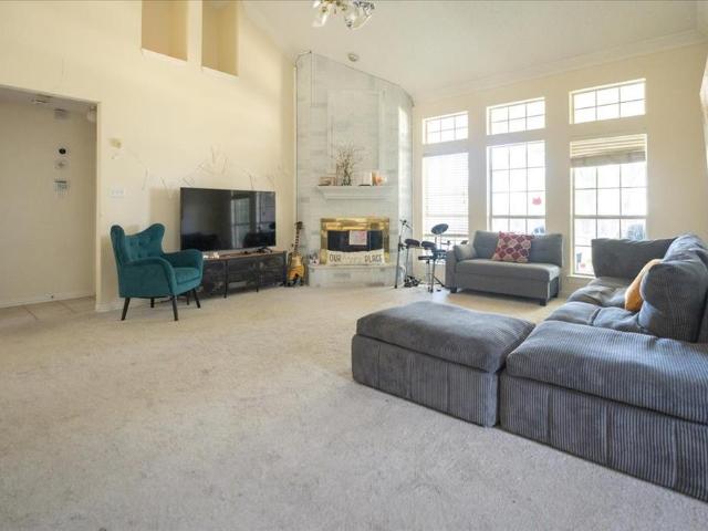 3016 Yale Drive