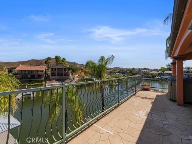30186 Windward Dr, Canyon Lake, CA 92587 | MLS #WS26118