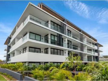 301/8 Duke Street, Point Frederick Apartment for rent Listed.