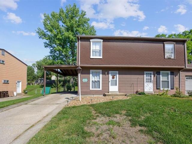 3018 Lyme St, Saint Charles, MO 63301