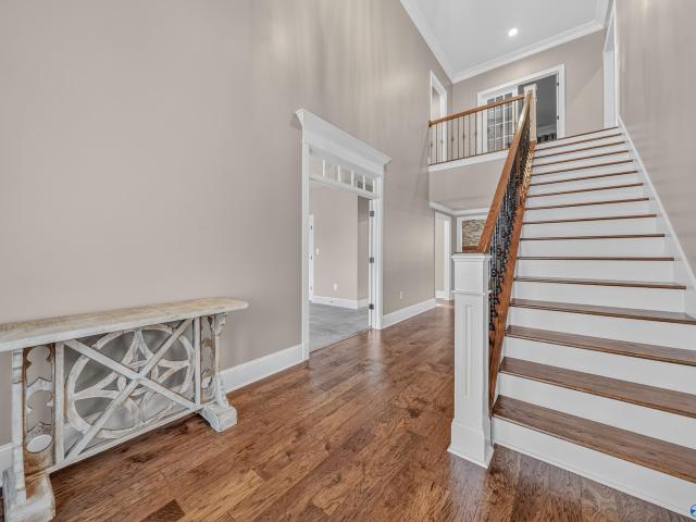 3019 Laurel Cove Way
