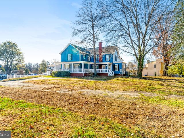 3010 Steven Martin Dr, Fairfax, VA 22031 | MLS #VAFX2298