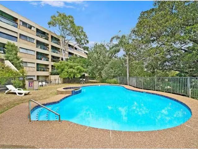 301/10 New Mclean Street, Edgecliff Apartment for rent Listed.