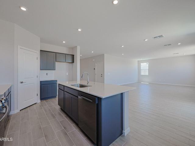 30117 w oleander way
