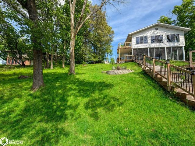 3011 E Lakeshore Drive