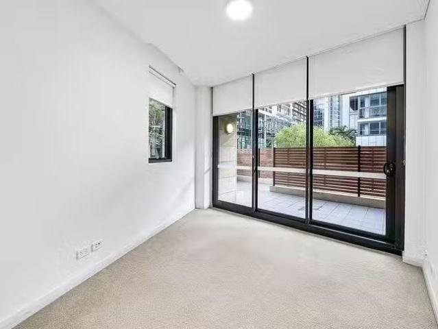 301/1 Park Street North, Wentworth Point, NSW 2127