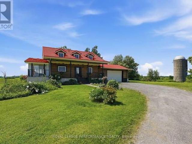 3012 Birchgrove Road, Ottawa, ON, K0A 3E0 house for sale | Listing ID X13511 | Royal LePage