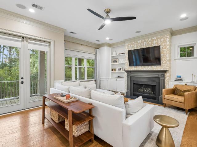 3012 Intracoastal View Drive