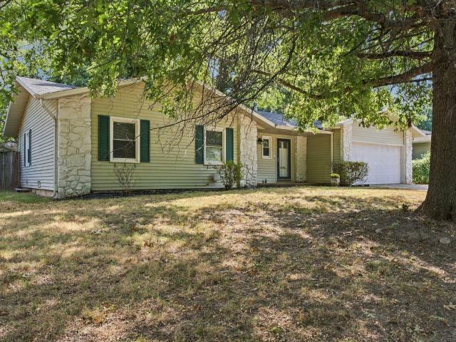 3012 W Countryside Drive
