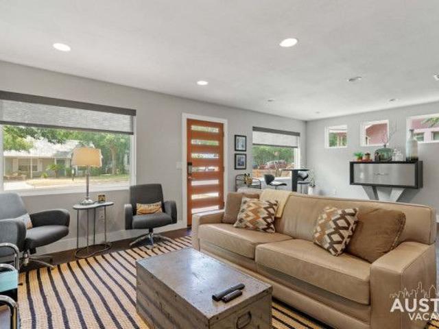 3013 E 16th Street, Austin, US, TX