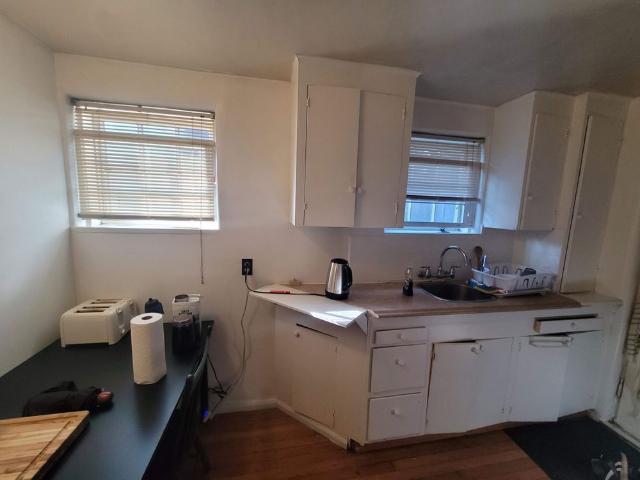 301 15th. Street, Vancouver, Bc