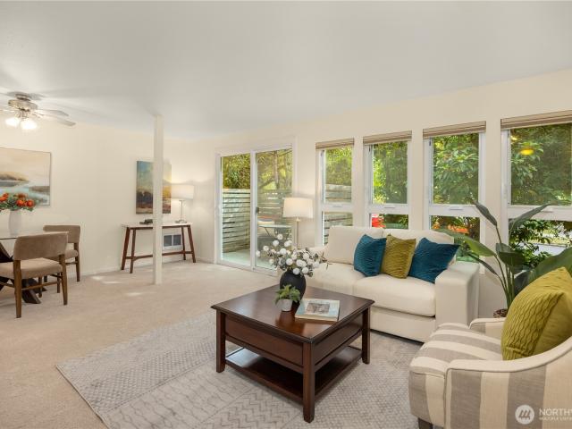 301 22nd Avenue E # 1A