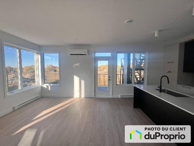 301 261, avenue Louis Lévesque, Otterburn Park à louer