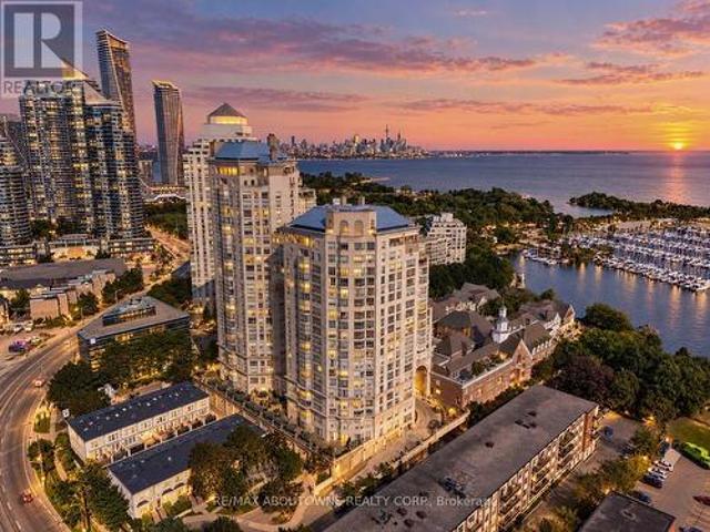 301 2 Lake Shore Road W, Toronto, ON, M8V 3Y1 condo for sale | Listing ID W13834 | Royal LePage
