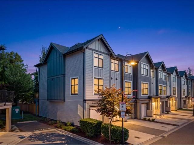 301 2 Mckenzie Road, Abbotsford, BC, V2S 0M9 townhouse for sale | Listing ID R3162 | Royal LePage