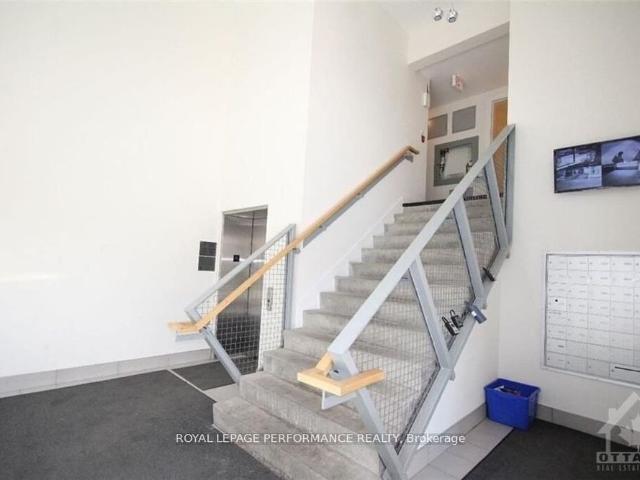 301 360 Cumberland Street, Ottawa