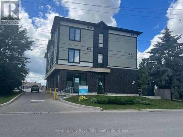 301 71 Victoria Street, Centre Wellington Elora/Salem, ON, N0B 1S0 house for lease | Listing ID X13998 | Royal LePage