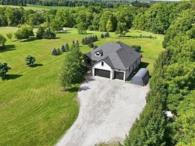 301 Cockshutt Road, Brantford, ON, N3T 5L6 house for sale | Listing ID 40863 | Royal LePage
