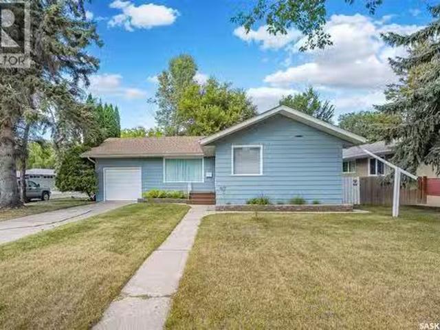 301 Cascade Street, Saskatoon, SK, S7J 0M4 house for sale L.