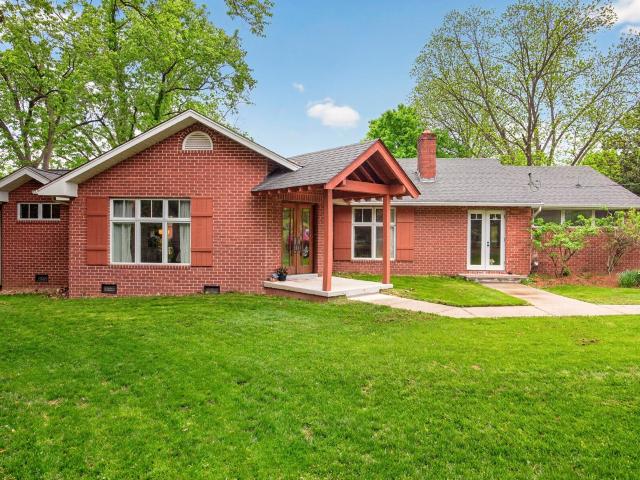 301 Browning Rd